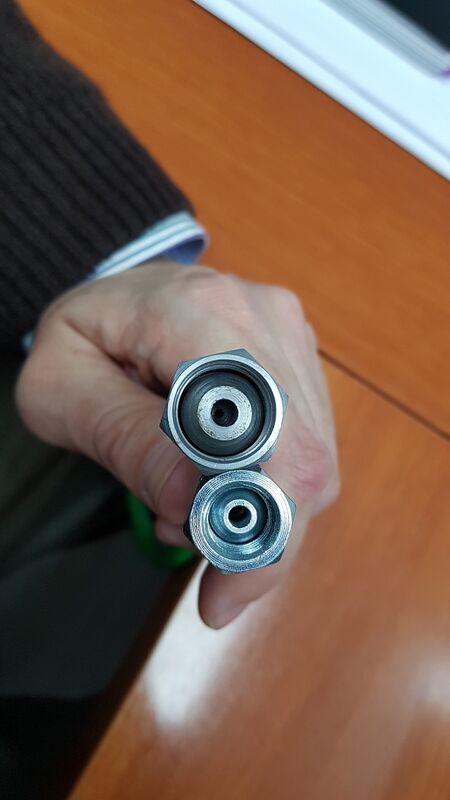 DN2 3,2 mm Innendurchmesser 630Bar Ultrahochdruck-Prüfschlauch 2000Bar Sprengdruck-Luftladeschlauch 0,5m Erweiterte Länge